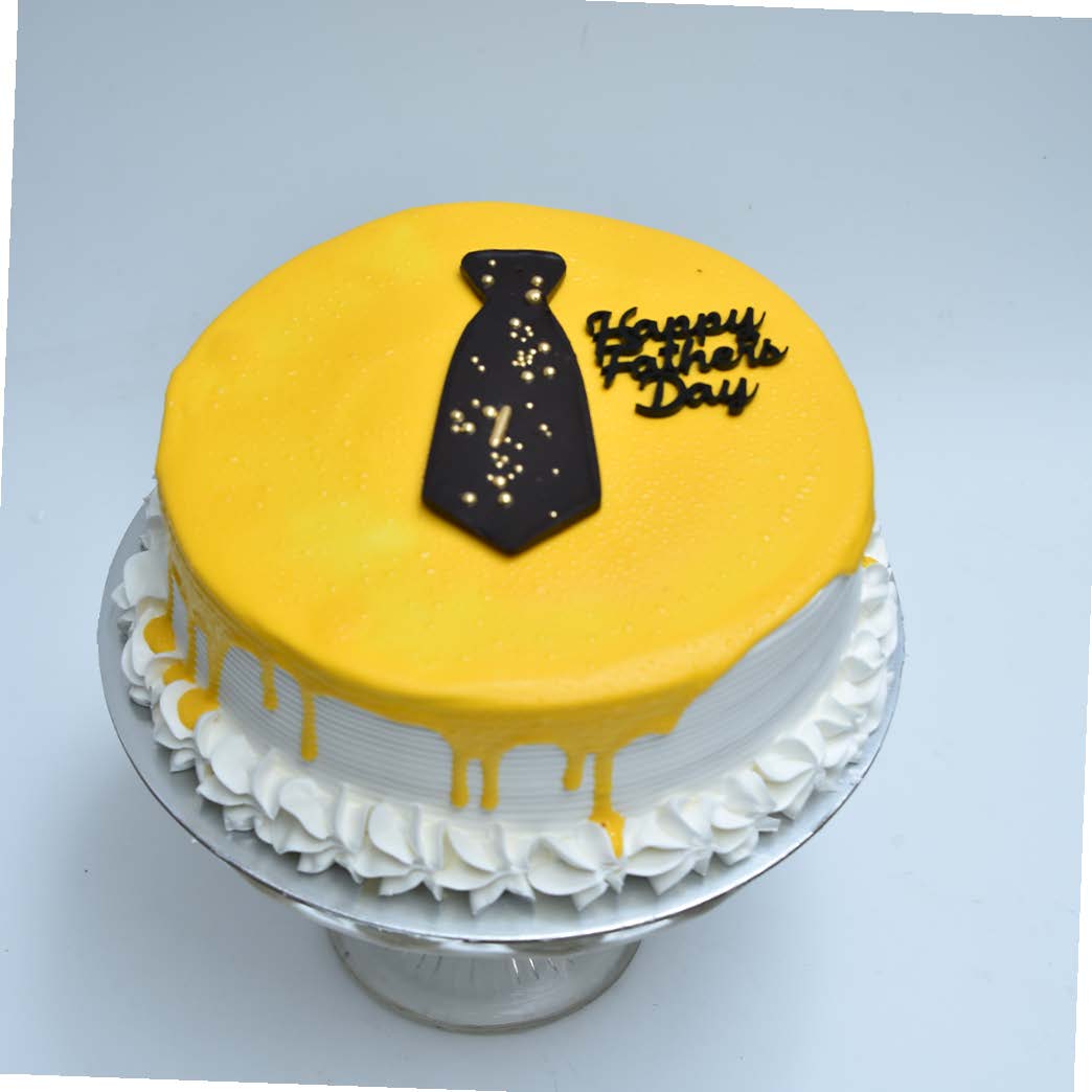 Dad’s Signature Tie Cake